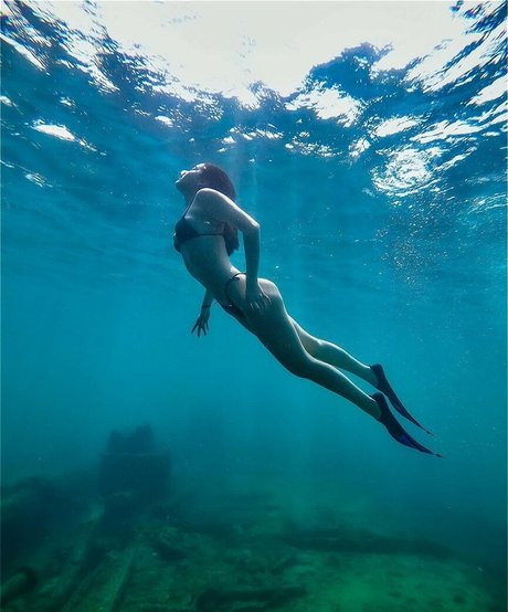 redhead squirt onlyfans hot porn pictures