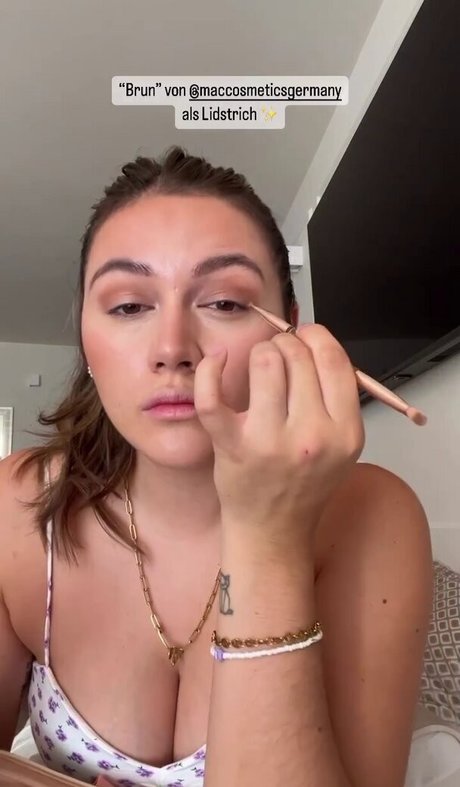 nude strip onlyfans art nude img