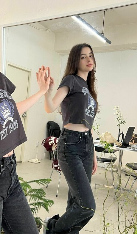 Dasha Taran model xxx picture