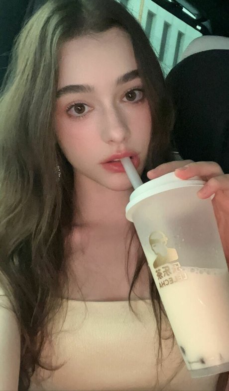 Dasha Taran hot model gallery