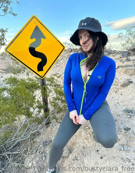 bustyciara free star sexy picture