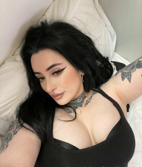 Lydiarains top star photo