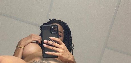 mature squirt onlyfans beautiful naked pic