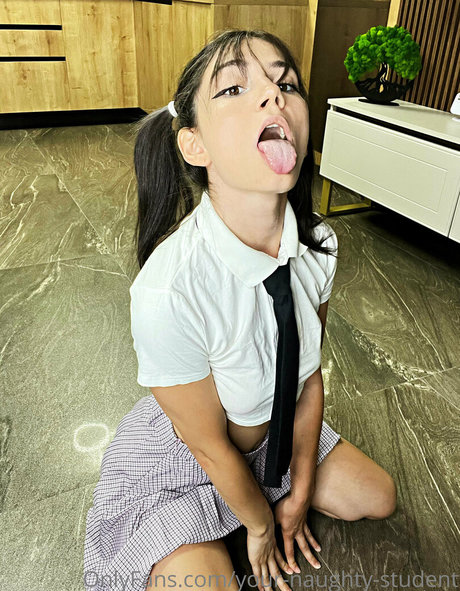 blonde secretary onlyfans porno picture