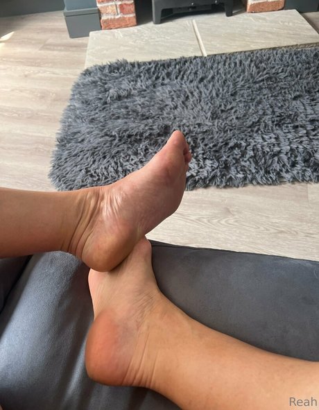 cheekysoles333 beautiful pornstar archive