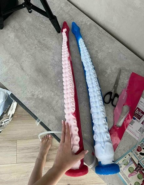 tiny asian onlyfans naked galleries