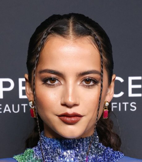 Isabela Merced hd pornstar pictures