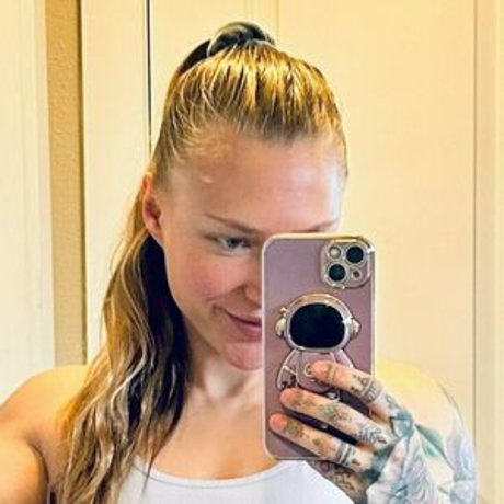 prettypixie23 nude actress photos