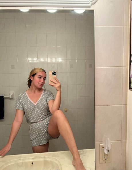 huge tits milf onlyfans beautiful porn pictures