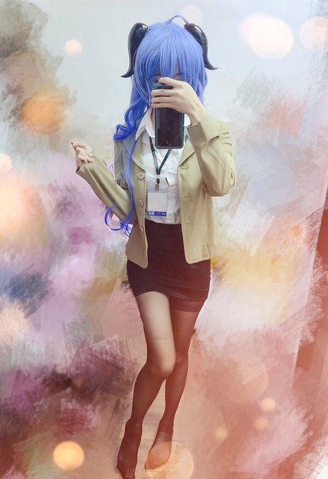 iamdorasnowfree star porn photos