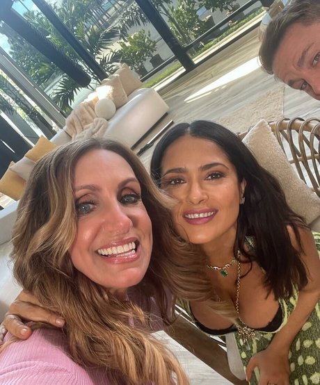 black teen onlyfans naked image