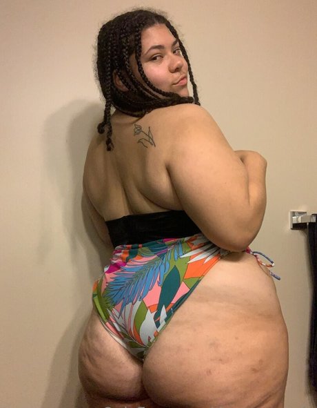 dream candy sex model img