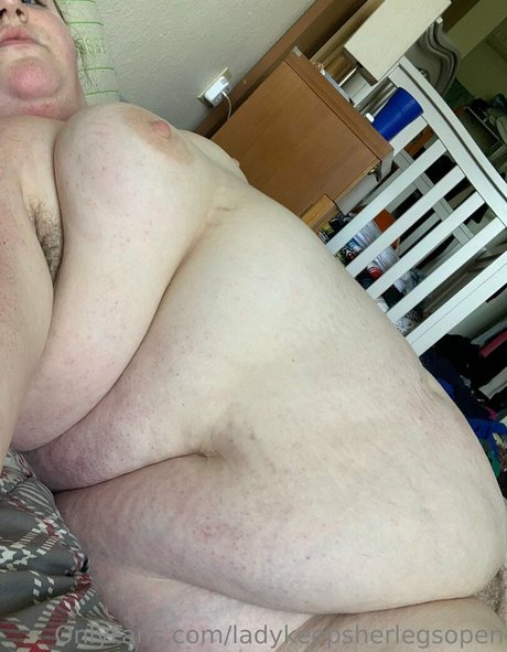 ladykeepsherlegsopen Images