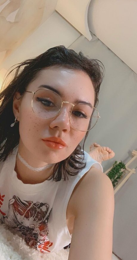 grilled avocadoz model naked pics