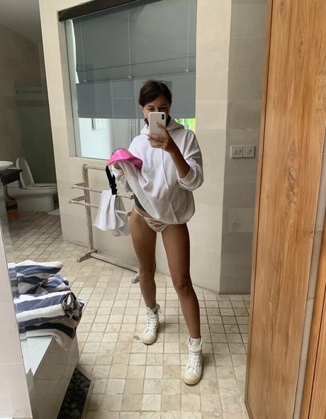 grilled avocadoz top actress gallery