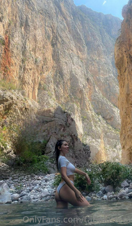 curvy nude onlyfans hot pic