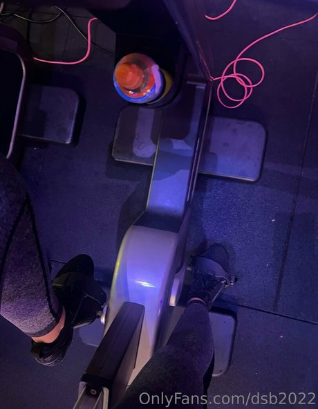 natural redhead onlyfans sexy image