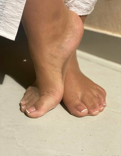 big areolas onlyfans free xxx photo