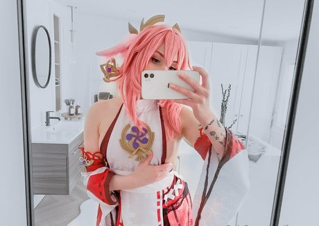 freecare model nudes images