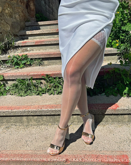 whore wife onlyfans hot naked pic