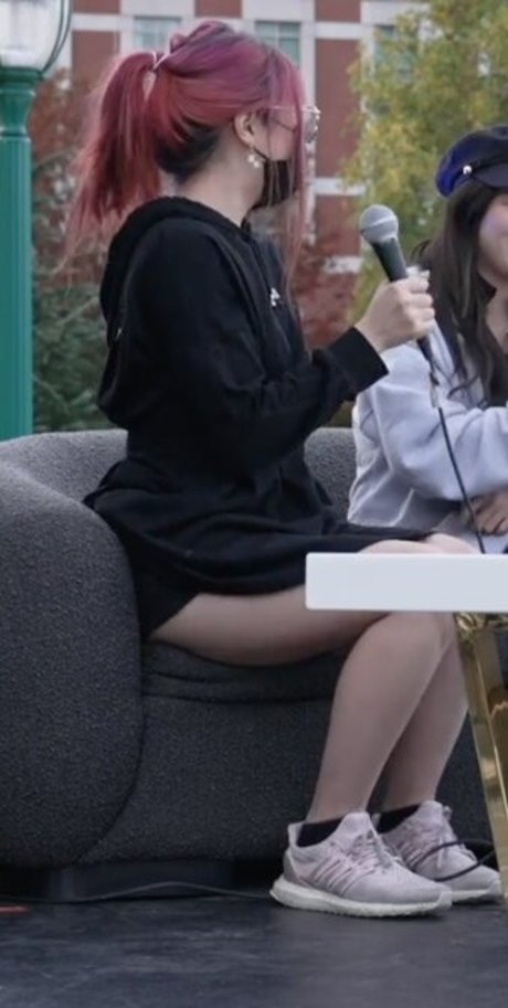 tiny asian onlyfans porno photo