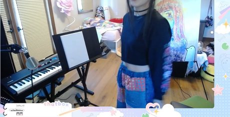 LilyPichu pornstar sex image