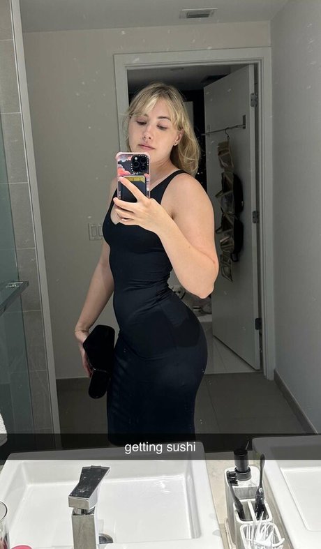 shemale cumshot onlyfans porn img