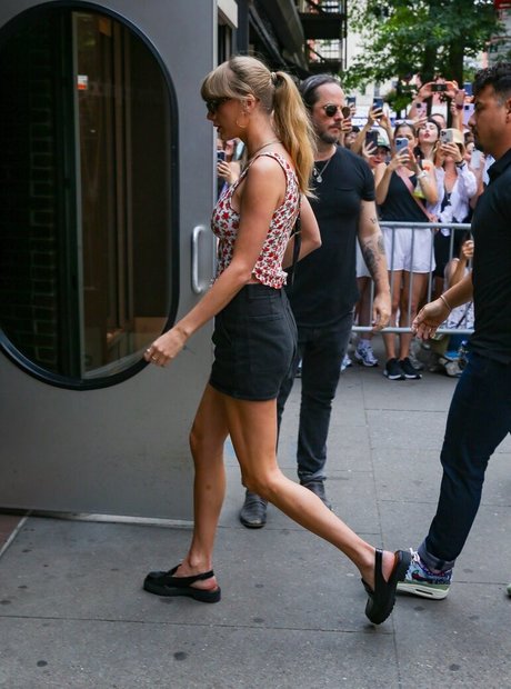 perfect feet onlyfans nice pictures