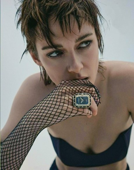 thick latina milf onlyfans free nude pics