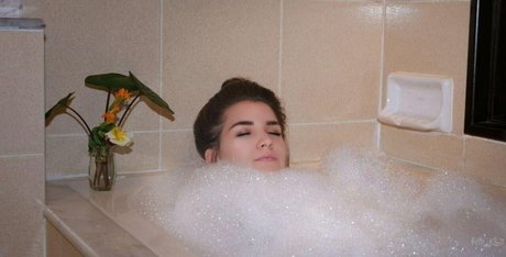 hairy armpits onlyfans beautiful naked image