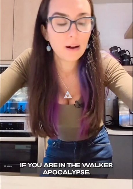 wide onlyfans sexy img