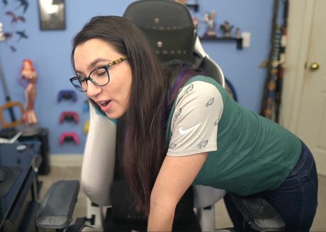 cougars onlyfans pornographic picture