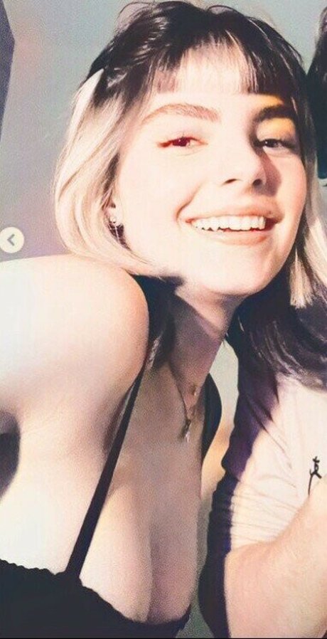 Triz Pariz pornstar nice archive