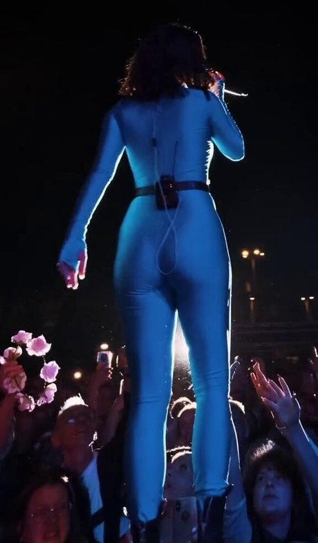 blonde gangbang onlyfans porno images