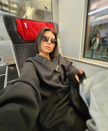 Apostoleanu adult star gallery