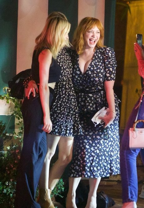 latina shemale onlyfans free sexy photo