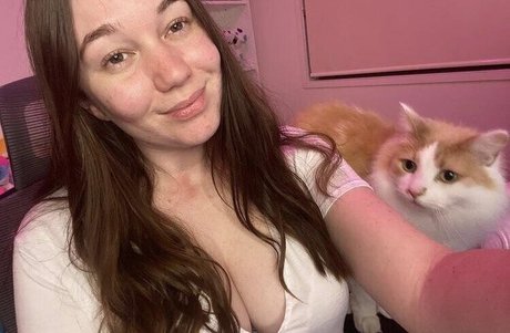 Itsbordie model art pics