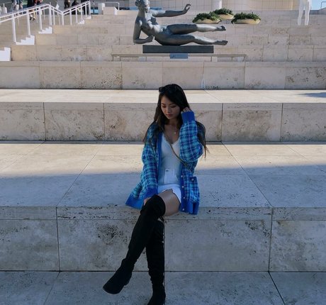 Cindy Phan model pornographic photos