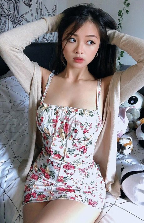 Cindy Phan xxx pornstar galleries