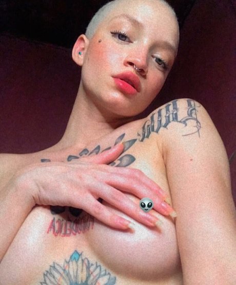 young onlyfans free sexy photo