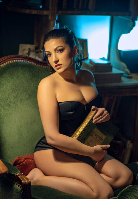 gfe alice erotic pornstar photos