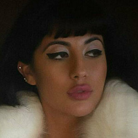 livecleofree model top picture