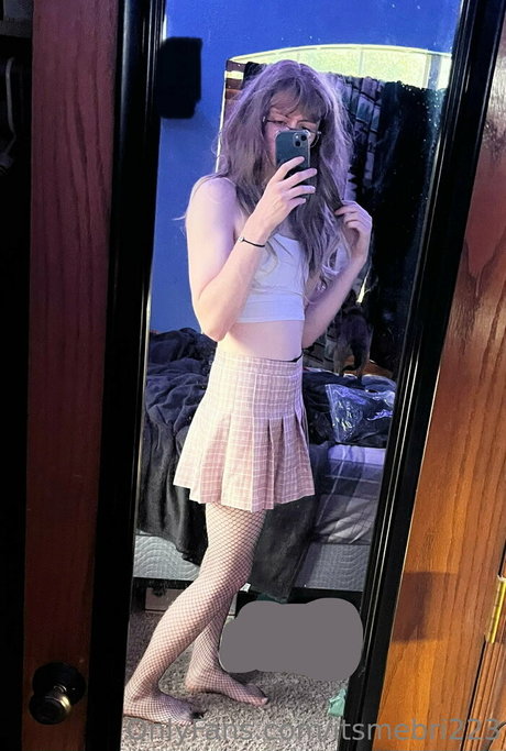 girl onlyfans hot sexy pics