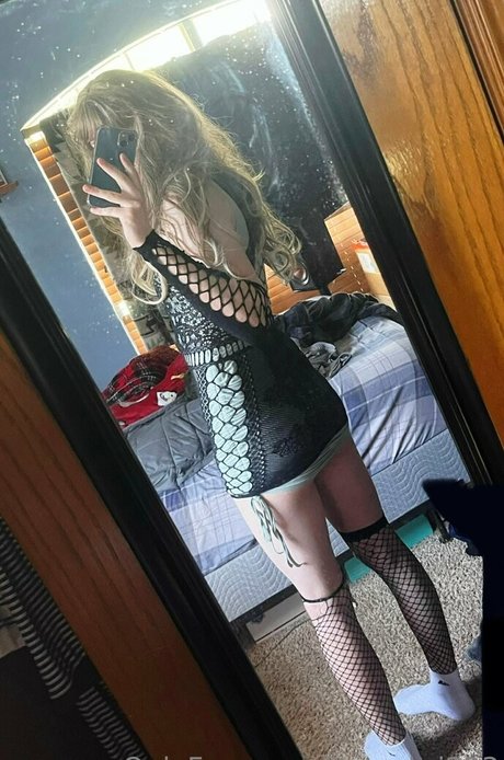 petite slut onlyfans nice archive