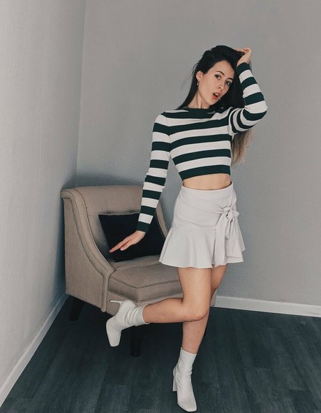 rosiebones nudes star gallery