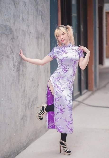 iutopia xxx model picture