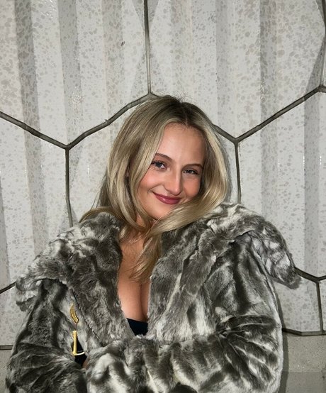 Daisy Campbell porn star picture