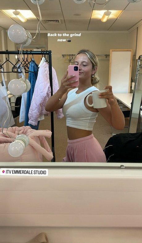 Daisy Campbell top pornstar photos