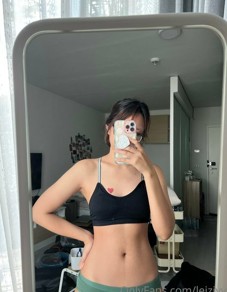 leiziyy sex star photos