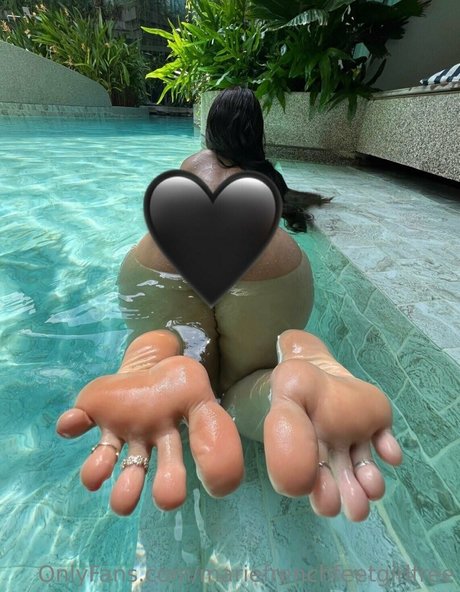 mariefrenchfeetgirlfree star beautiful image